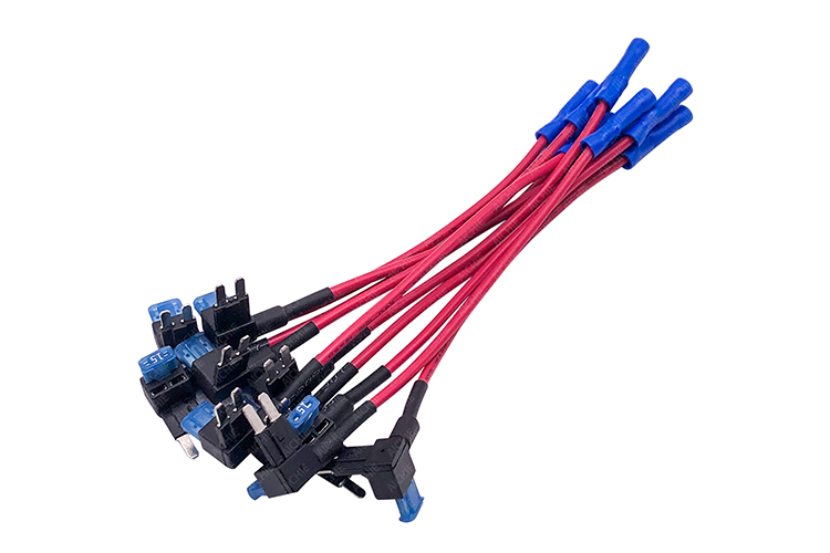 Electronic wiring harnesses