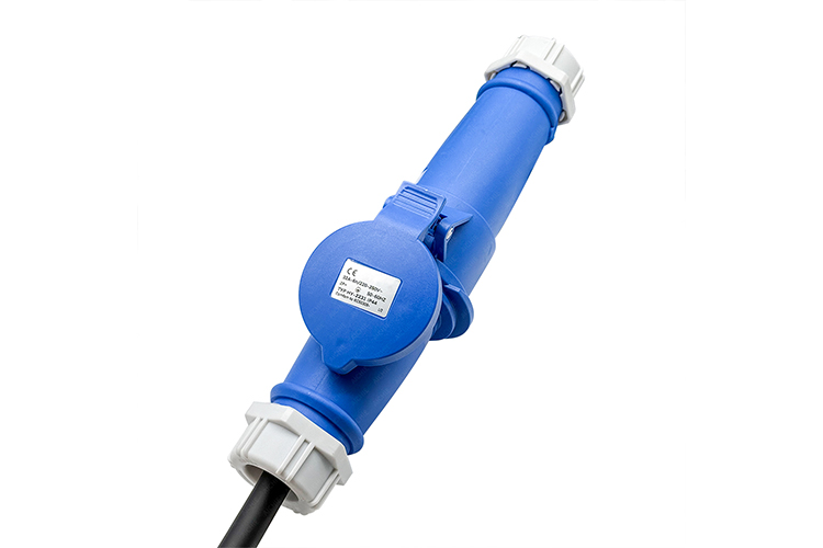 IP54 Waterproof 2P+E Plug