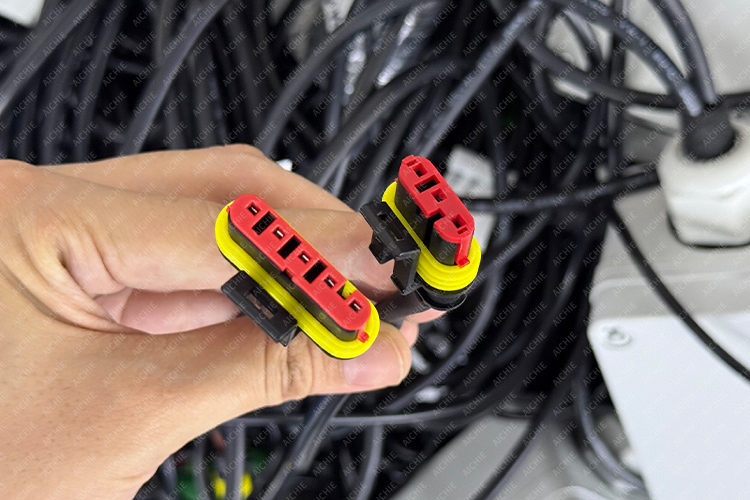 AMP wiring loom