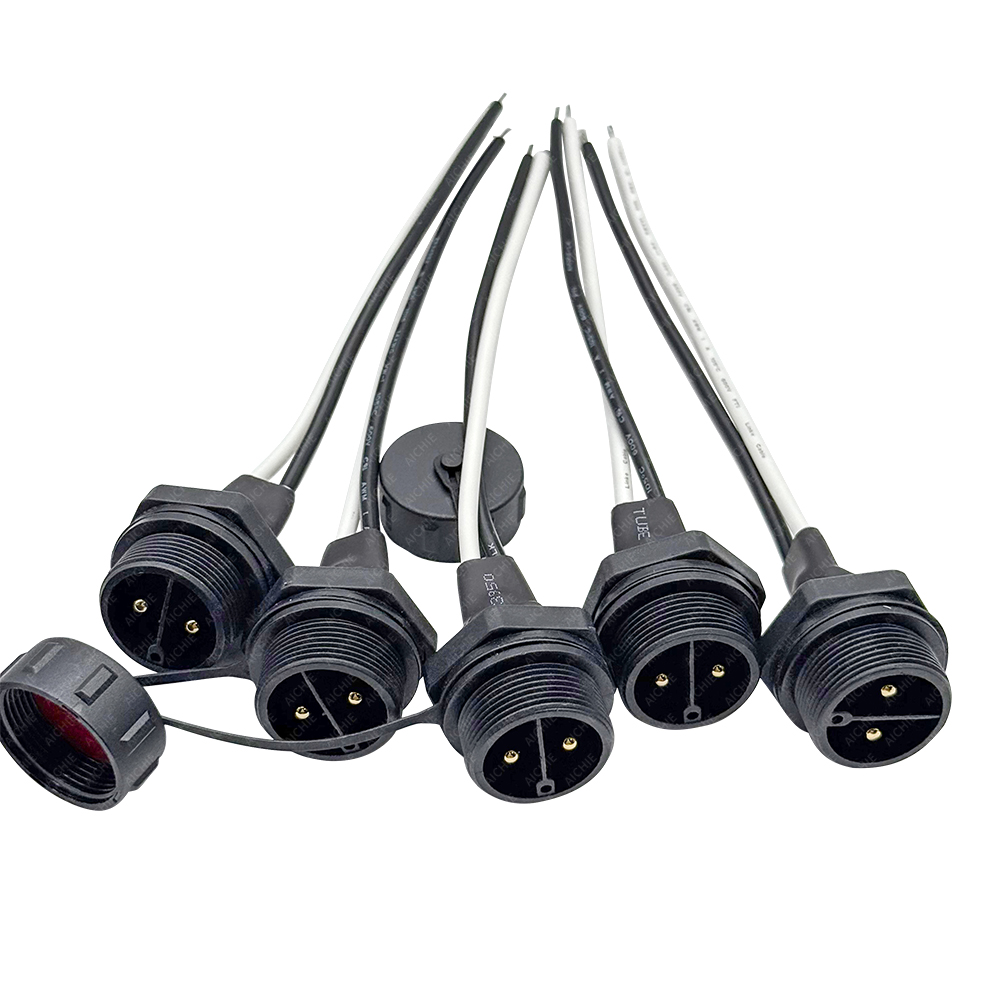 M25 connector